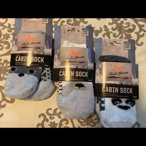 NWT-Cozy Cabin Socks- Youth- 3 packs